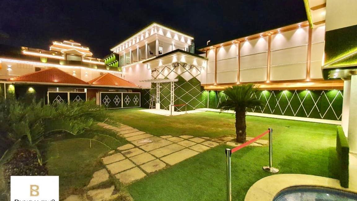 B8 Hotel Madras Buitenkant foto
